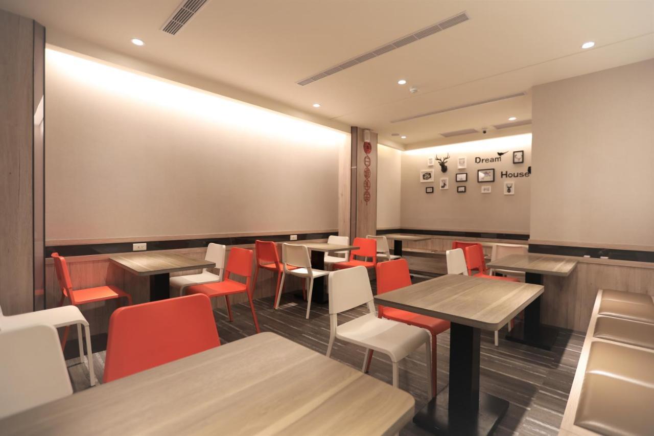 Chair Man Hotel Тайбэй Экстерьер фото