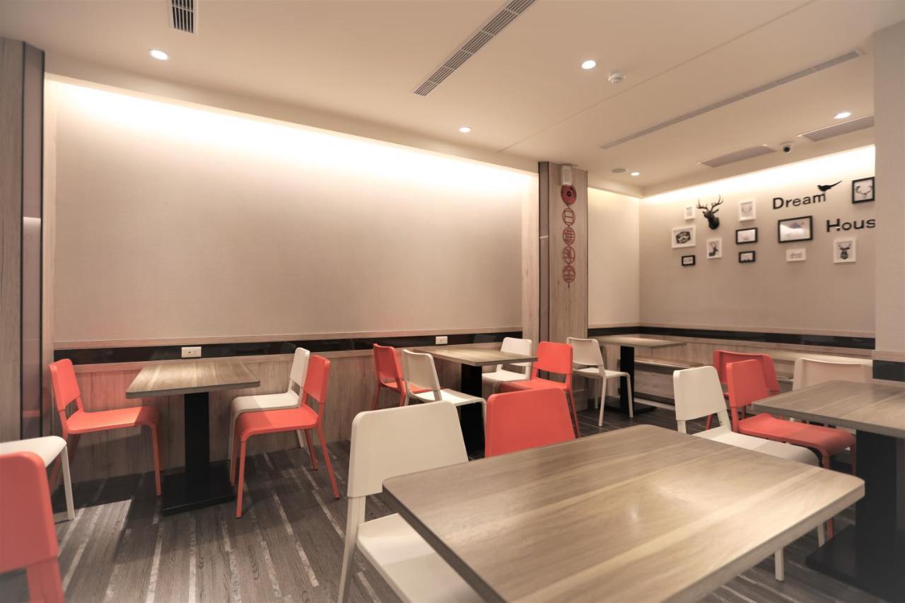 Chair Man Hotel Тайбэй Экстерьер фото