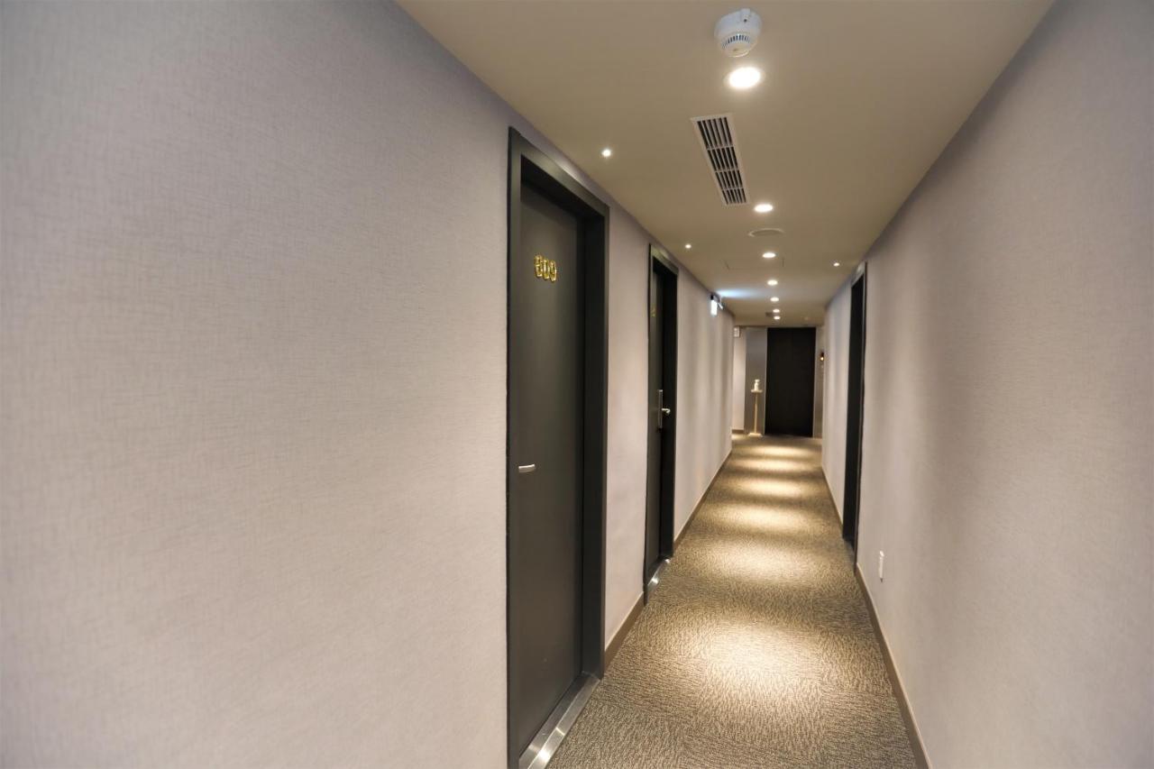 Chair Man Hotel Тайбэй Экстерьер фото