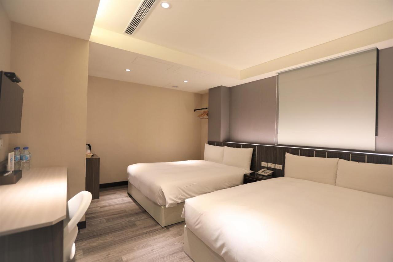 Chair Man Hotel Тайбэй Экстерьер фото